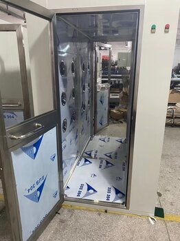 食品廠電子廠不銹鋼風(fēng)淋室定制加工